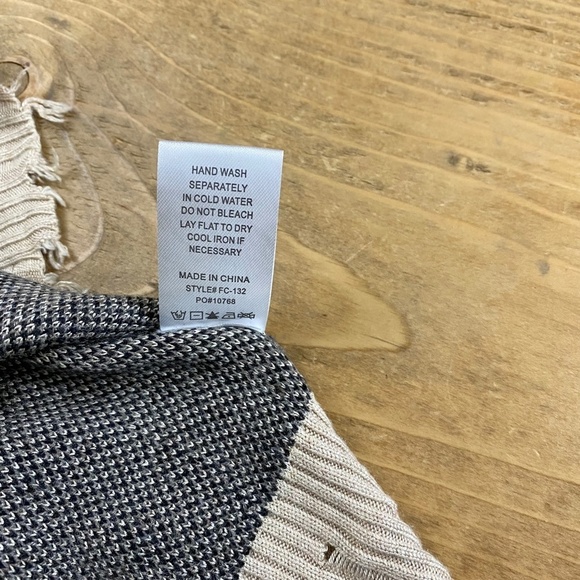 Fate Wool Blend Hoodie Sweater Liza Leopard Distressed Pull Over‎ - Picture 6 of 10